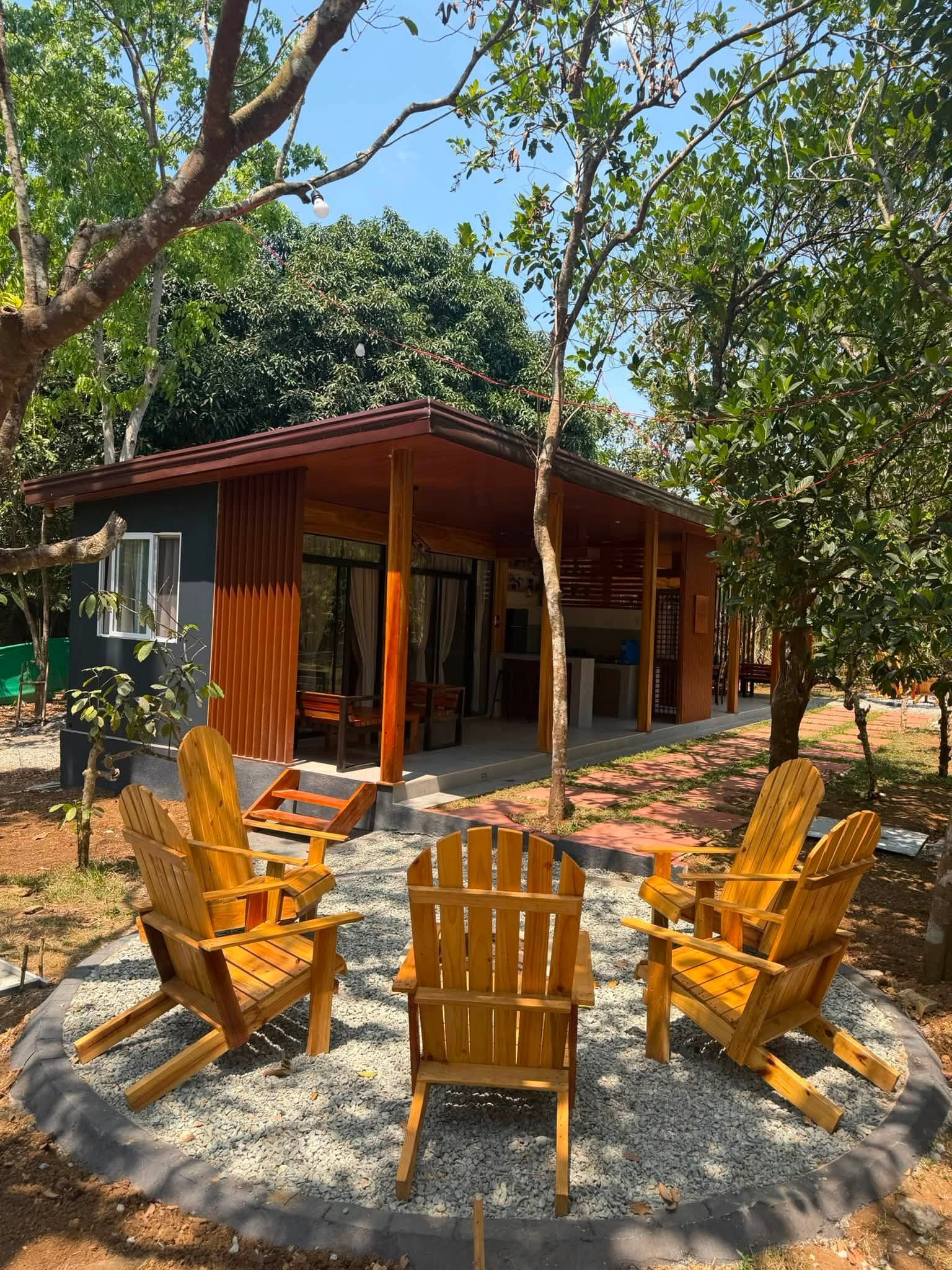 Whole Secret Villa